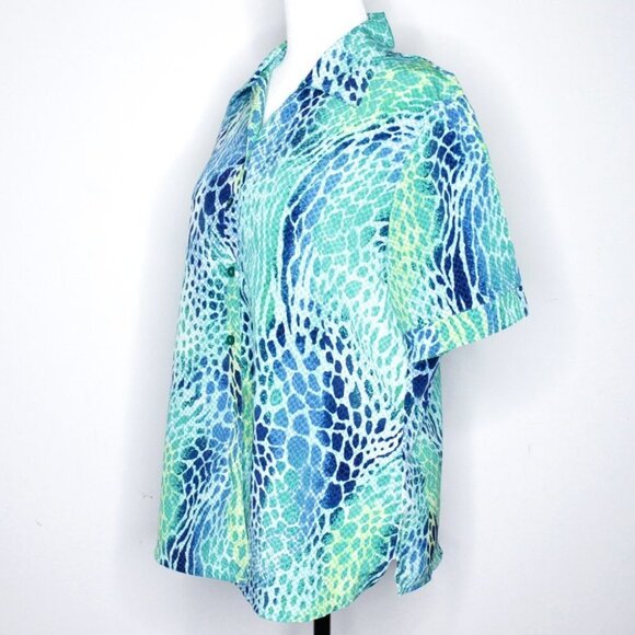 NWT Unisex Watercolor Print Button  Down Shirt by Alia - Picture 3 of 11